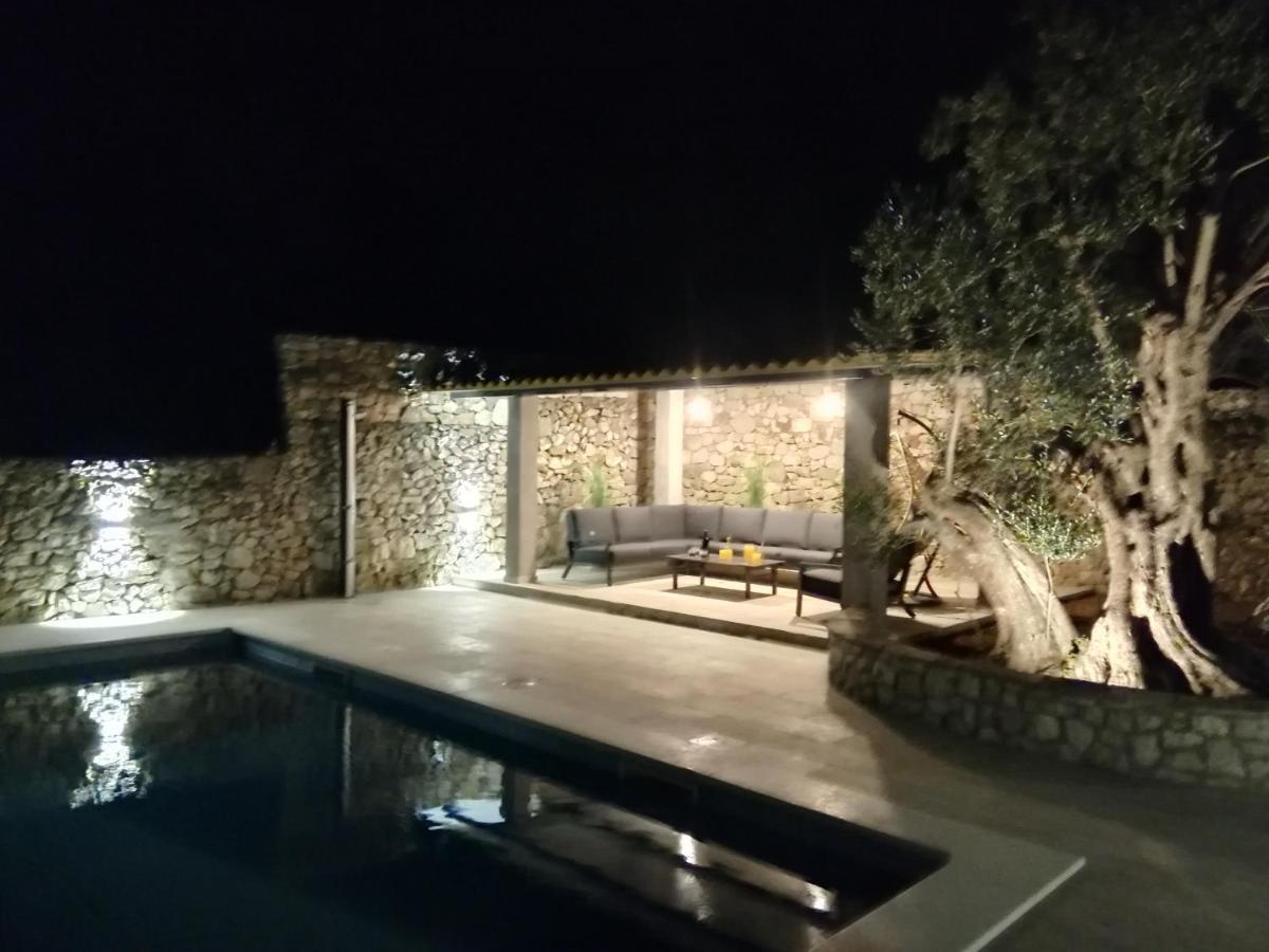 Olive Tree - House With Pool Villa Vinišće Eksteriør bilde